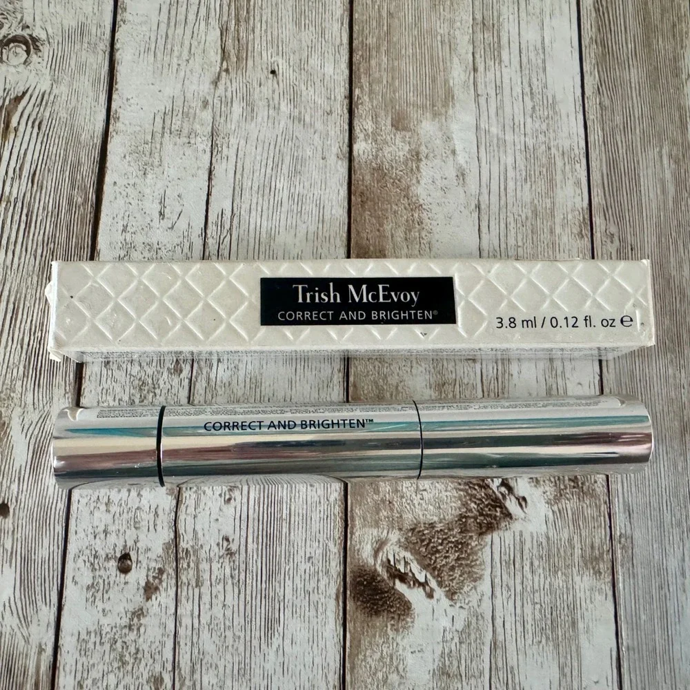 Trish McEvoy Correct and Brighten Concealer Highlighter Shade 1.5 NEW .12 fl oz